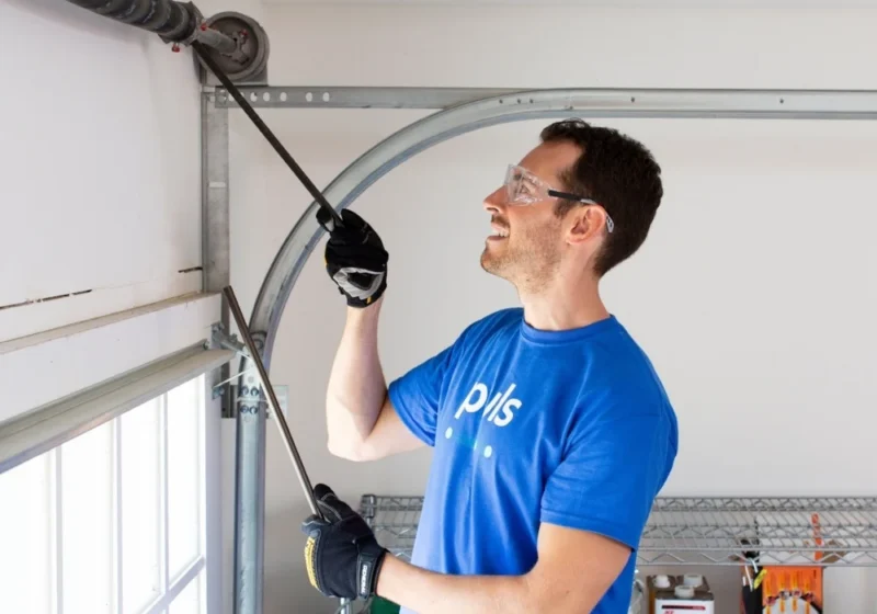 Garage Door Not Closing? 9 Faults, and Which Ones You Can Fix Yourself Fourways